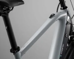 Bianchi T-Tronik T-Type Sunrace 9-Gang E6100 - Elektro Trekking Bike 2022 | White-grey -Lenker Fest Verkaufsgeschäft bianchi t tronik t type sunrace 9 gang e6100 elektro trekking bike 2022 white grey 51 cm 003 89664 2200x1760 1280x1280