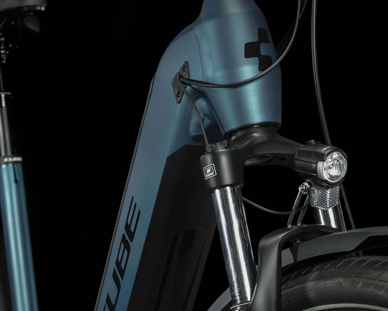 Cube Kathmandu Hybrid ONE 750 - Easy Entry Elektro Trekking Bike 2023 | Blue´n´black – Bild 2