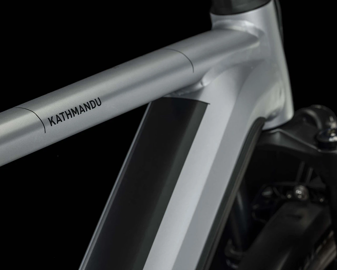 Cube Kathmandu Hybrid SLX 750 - Elektro Trekking Bike 2023 | Polarsilver´n´black 4 Cube Kathmandu Hybrid SLX 750 - Elektro Trekking Bike 2023 | Polarsilver´n´black – Bild 2