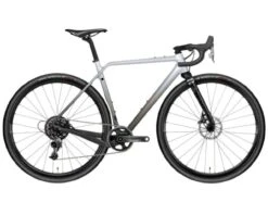 Rondo Ruut CF1 Gravel Plus Bike | Black-white