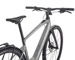 Specialized Vado SL 5.0 EQ - Elektro Trekking Bike 2022 | Brushed Aluminum-black Reflective -Lenker Fest Verkaufsgeschäft specialized vado sl 50 eq elektro trekking bike 2022 brushed aluminum black reflective xl 004 86729 2200x1760 1280x1280
